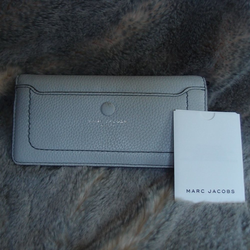Moving Sale💫 Marc Jacob Open Face Leather Wallet